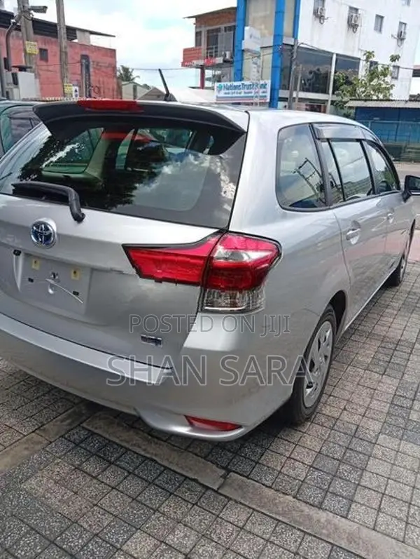 Toyota Corolla Fielder 2023