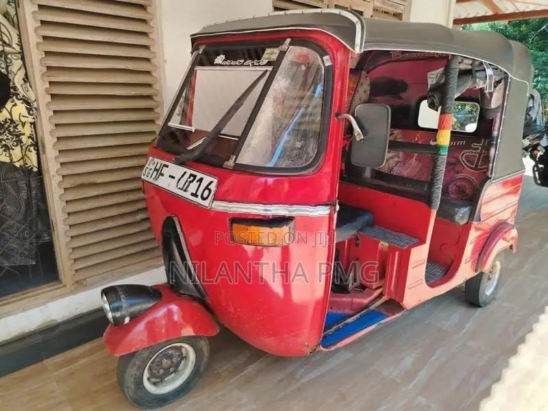 Bajaj RE 2003