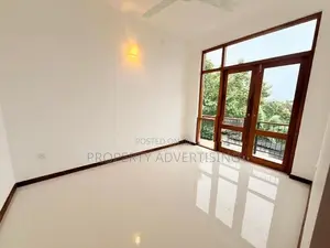 Elegantly Build Thalawathugoda Brand New House For Sale