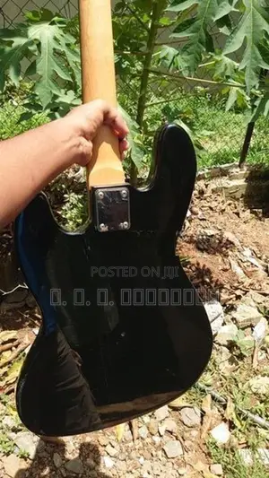 Fender Style Jazz Ii Bass Guitar