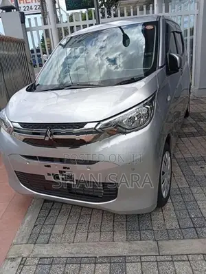 Mitsubishi eK Wagon M 2024