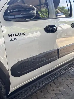 2026 Toyota Hilux Travo – Door Cladding