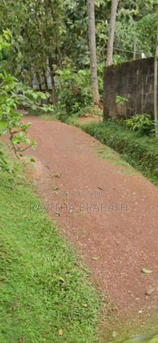 පර්චස් 21.0 ඉඩමක් විකිණීමට – පානදුර ප්රදේශයෙන්