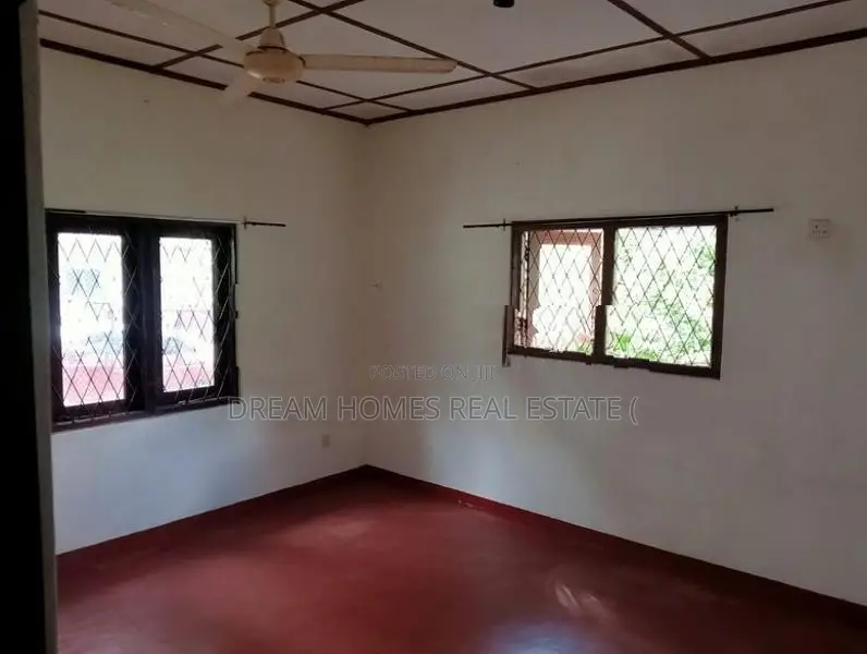 Charming 3BR House for Sale in Pannipitiya (Baroda Watte)