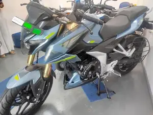 Bajaj Pulsar N160 Premium 2026