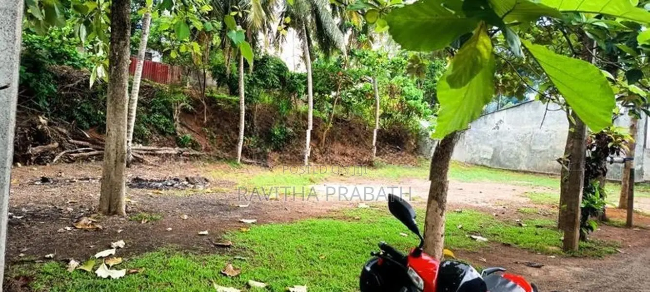 පර්චස් 21.0 ඉඩමක් විකිණීමට – පානදුර ප්රදේශයෙන්