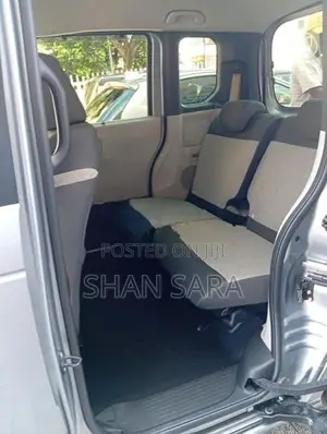 Honda N-Box G 2024