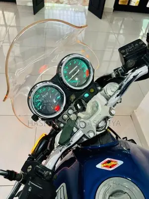 Honda Hornet CH 125 2020