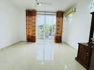 Spacious 4-Bedroom House for Sale – Thalawathugoda, Kalalgoda