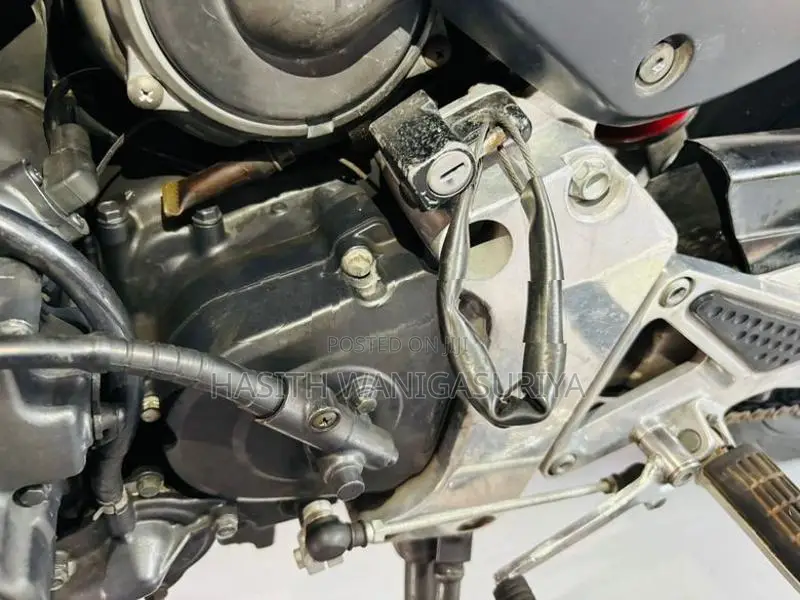 Honda Hornet CH 125 2020