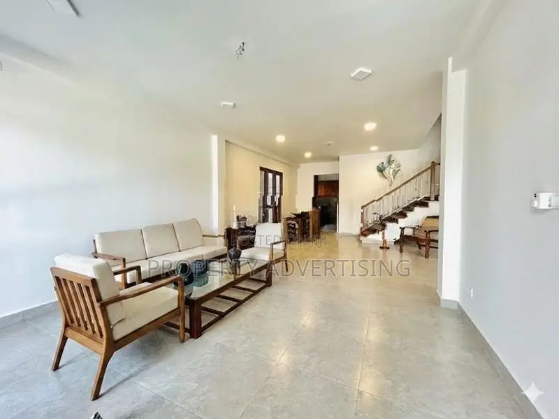 Ragama Modern 2-Storey House for Sale | Nearly New High Connectivity