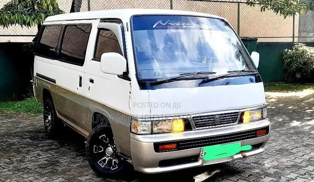 Nissan Caravan 1996