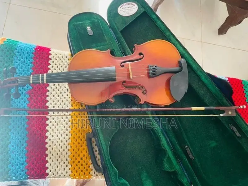 Lark Violin