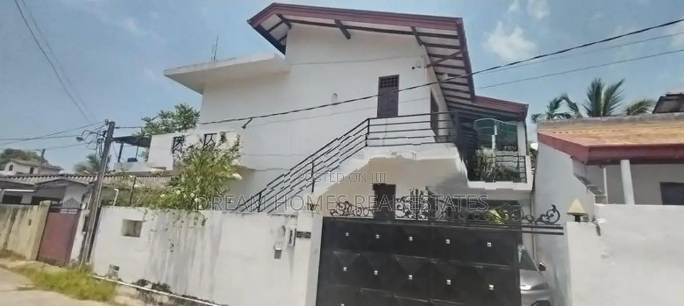 Two Story House for Sale – Alwis Town, Wattala