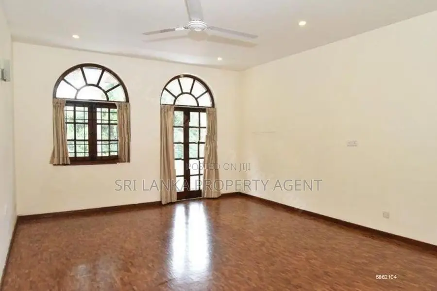 Two Storey House for Office / Residential Space RENT in Colombo 3
