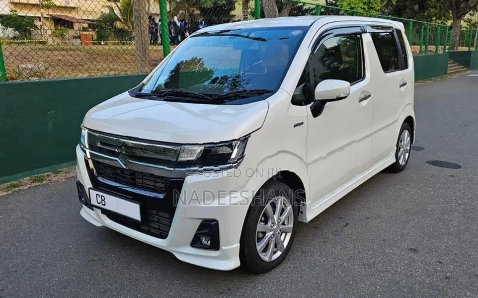 Suzuki Wagon R CUSTOM ZX SAFETY 2025