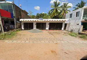 Nikaweratiya - Commercial building for sale (SSPC-39)