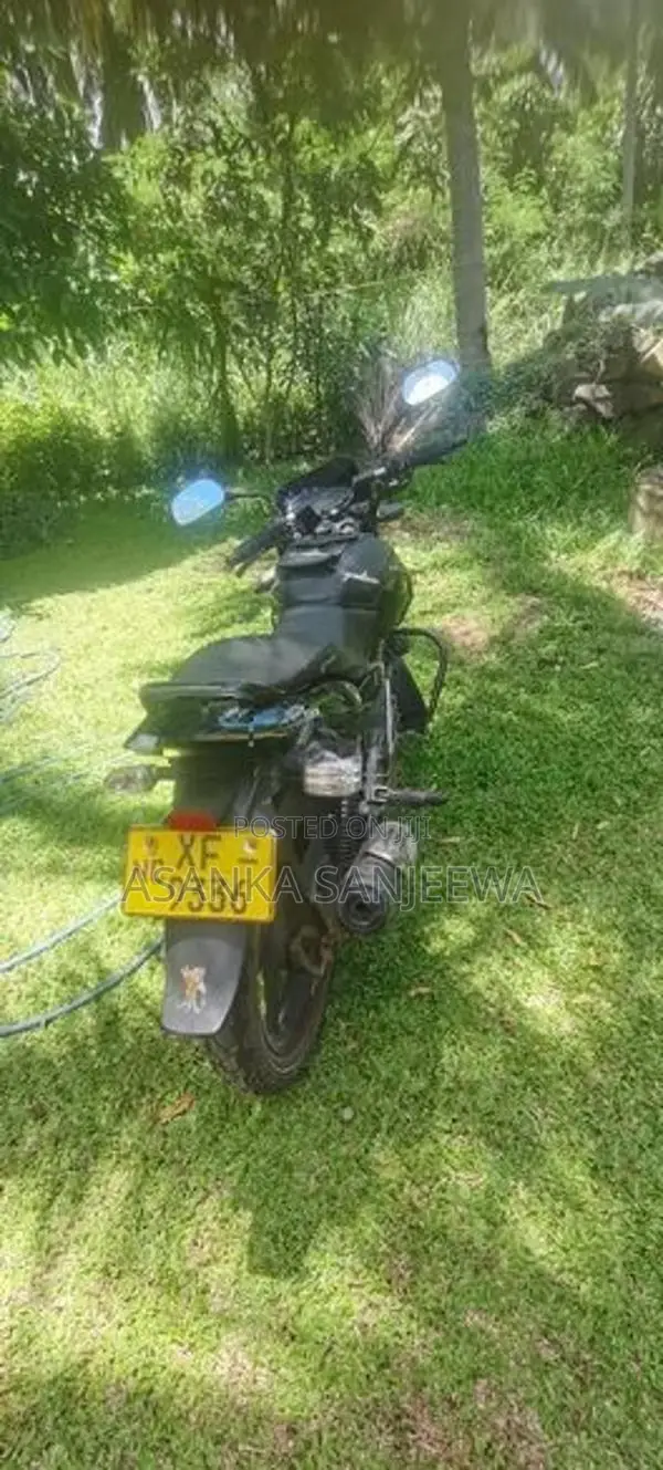 Bajaj Pulsar 150 2011