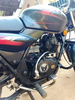 Bajaj Discover 2018