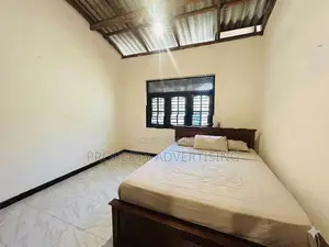 Wattala Enderamulla for Sale: Spacious 3-Bedroom Home