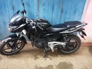 Bajaj Pulsar RS200 2010