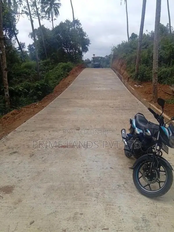 Beautiful Land in Pethiyagoda