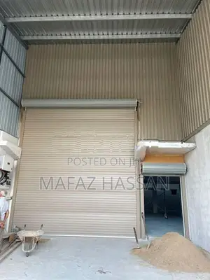 Warehouse for Rent in Ambathale Main Road, Wellampitiya