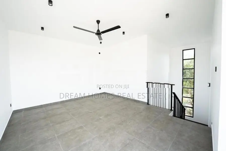 Modern Luxury House for Sale – Thalahena, Malabe