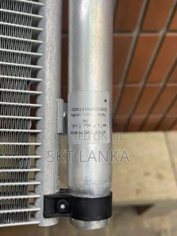 Genuine New BMW 318i 2018 F30 petrol AC condenser radiator