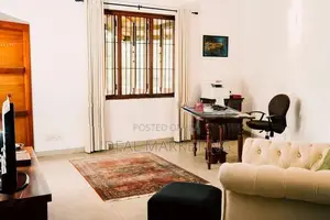 4 Bedroom Luxury House for Sale - Battaramulla (EM453)