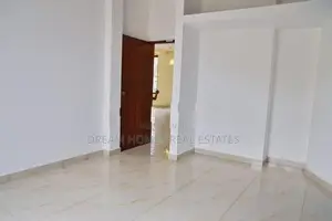 Modern 3-Storey House for Sale – Kadawatha Road, Dehiwala