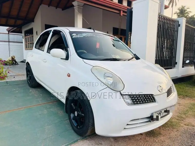 Nissan March Beetle K12 2003