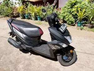 Yamaha RayZR 2019