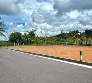 Minuwangoda Excellent Land Plots for Sale