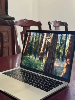 Apple MacBook Pro 13-inch 2018 (Touch Bar)