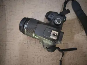 Canon EOS 4000D with Lens 75-300mm