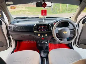 Nissan March Beetle K12 2003