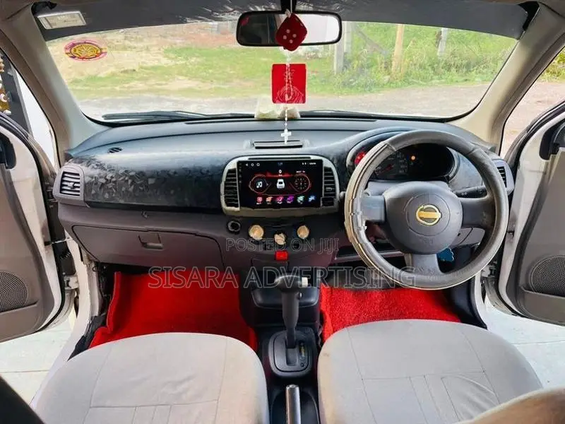 Nissan March Beetle K12 2003