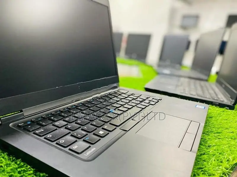Dell Latitude 5480 -Core i5 7th Gen + 8GB RAM /256GB SSD - Laptop