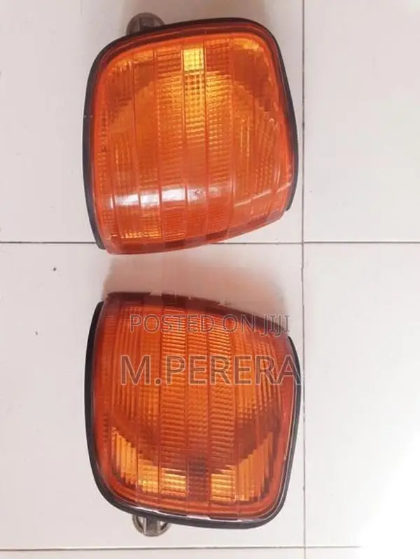 Mercedes Benz W126 Signal Light
