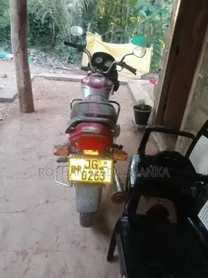 Honda CD 125 2004