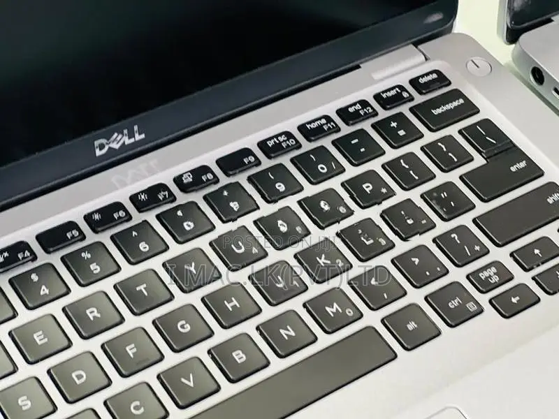 Dell Latitude 5410 - i7 10th Gen 8GB RAM /256GB NVME SSD + Laptop