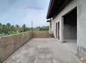 Modern Luxury House for Sale at Kiriwaththuduwa