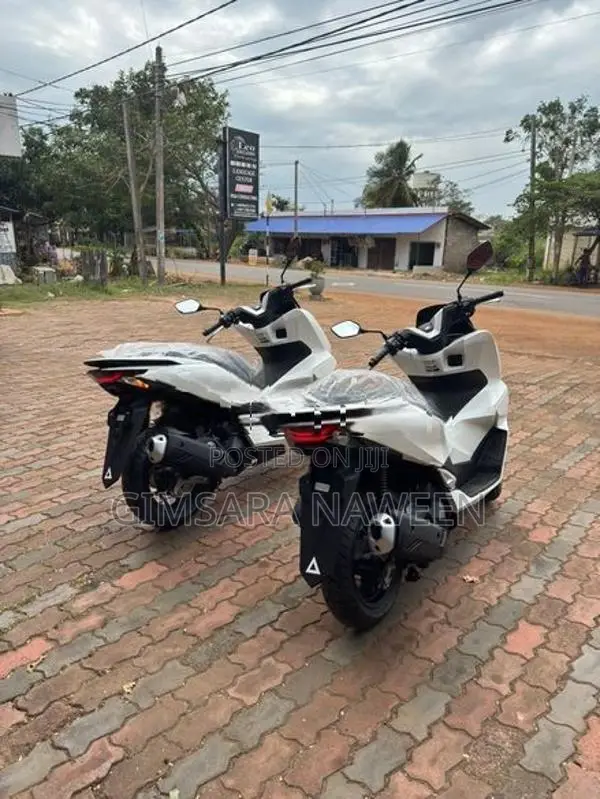 Honda PCX 125 2025