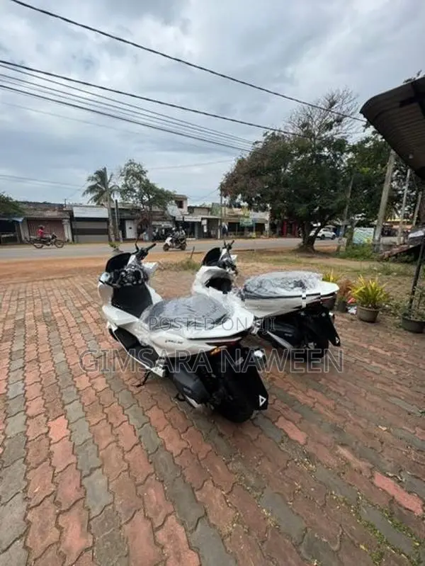 Honda PCX 125 2025