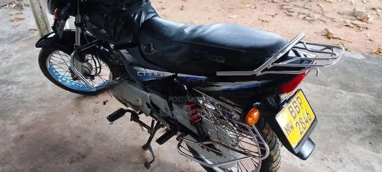 Bajaj CT100 2014