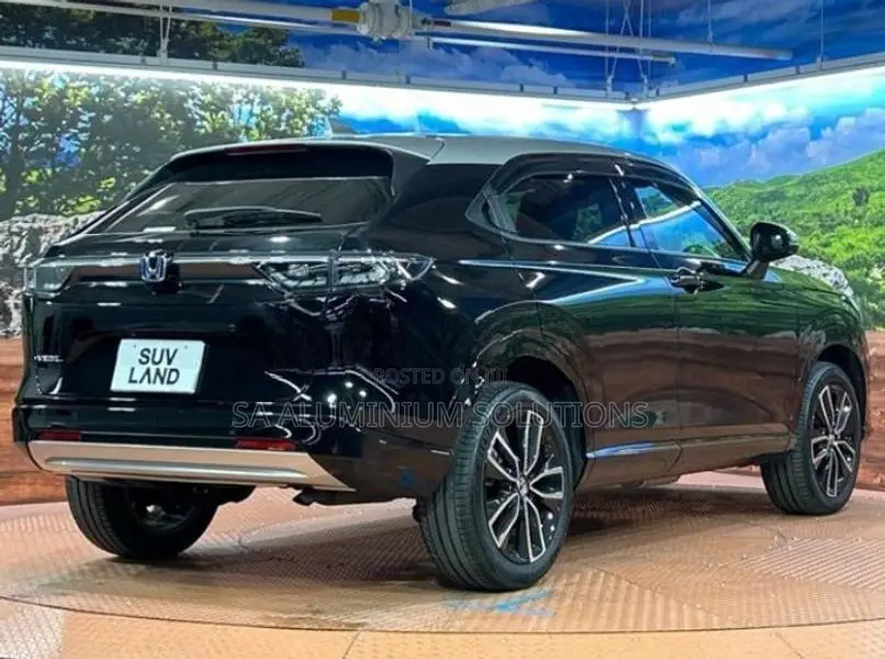 Honda Vezel Z Play Premium 2023