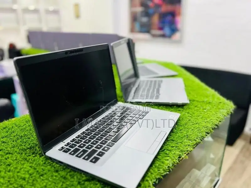Dell Latitude 5410 - i7 10th Gen 8GB RAM /256GB NVME SSD + Laptop