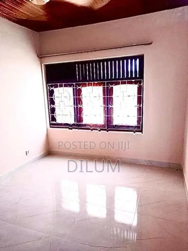 Fully Renovated - Spacious 3 Bedroom House for Rent Ratmalana