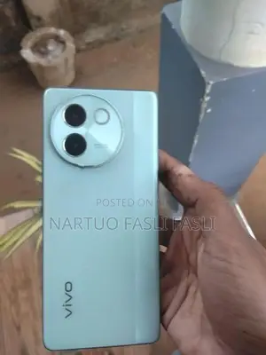 Vivo V27 Pro (Used)